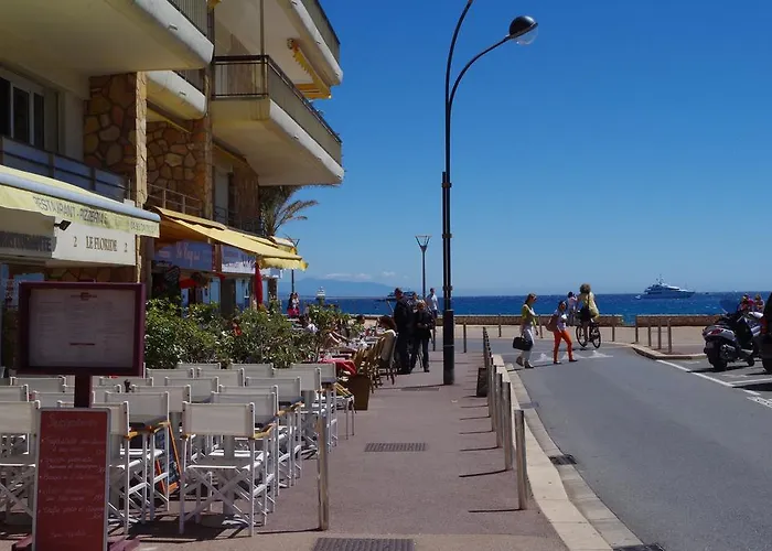 La Reine Astrid * Antibes